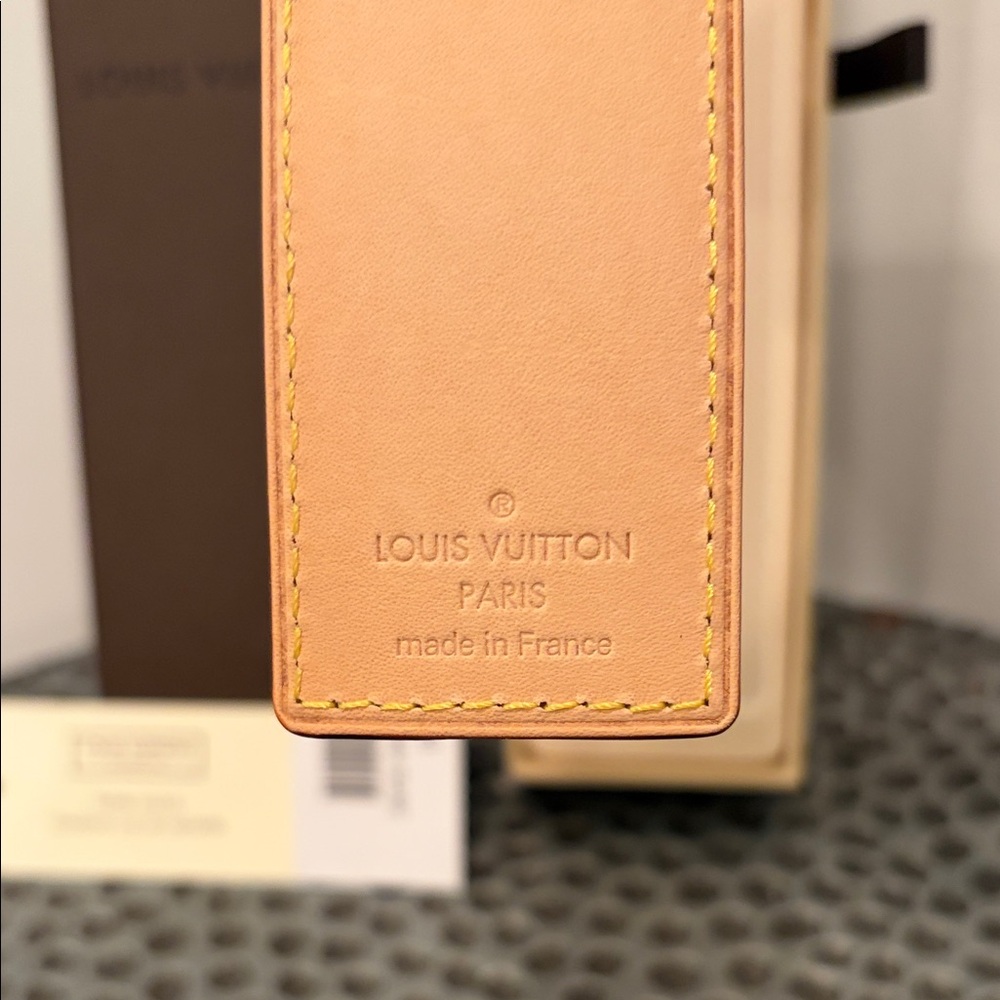 SOLD NIB Louis Vuitton White Multicolor Monogram Murakami Leather Bookmark - Picture 2 of 4
